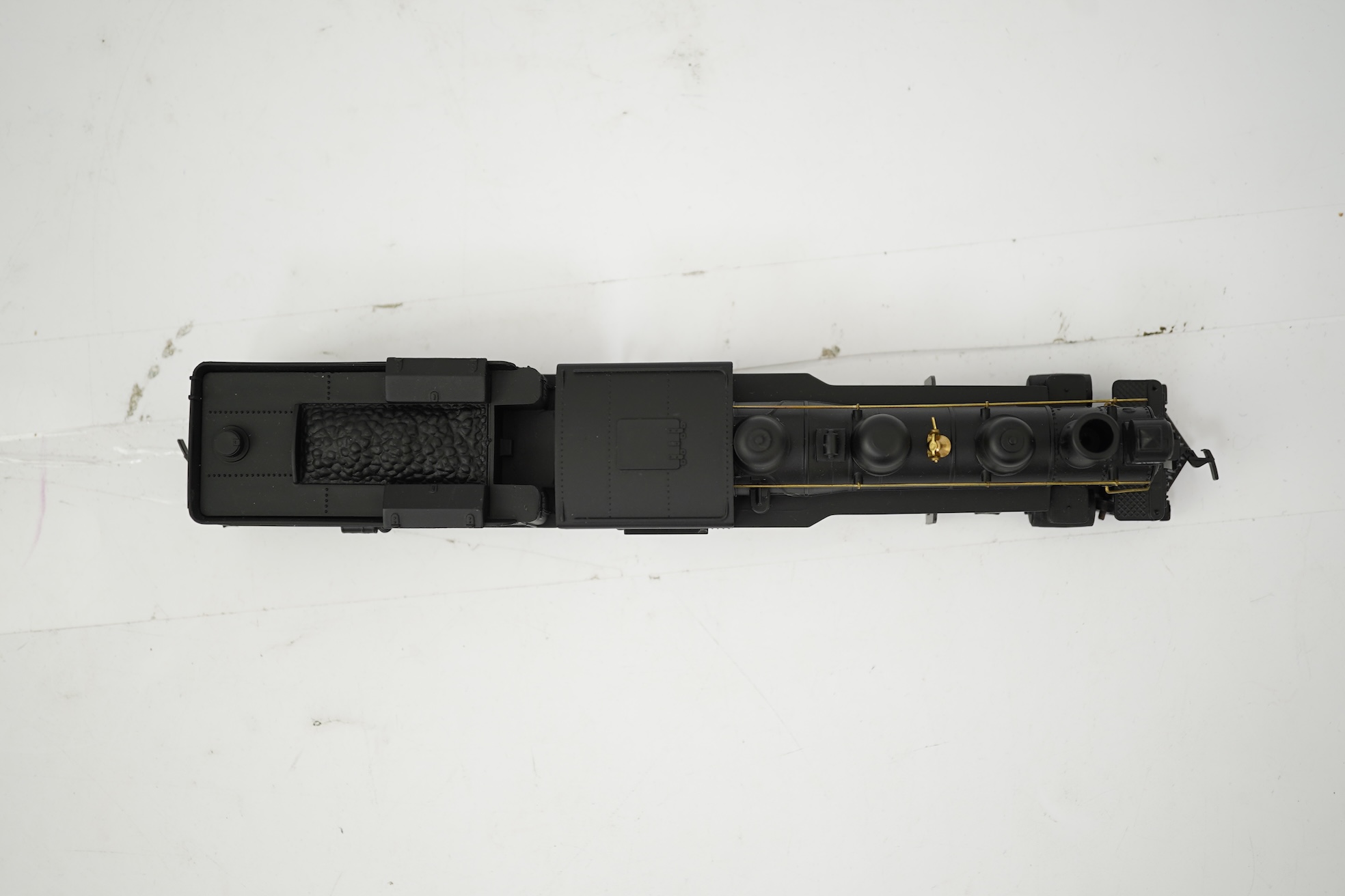 Two boxed HO gauge Union Pacific locomotives; a Genesis (G9008) model of USRA, 2495, 2-8-2 locomotive with bogie tender, together with a Mantua (313-003) 2-6-0 Mogul locomotive with bogie tender, both powered for two rai